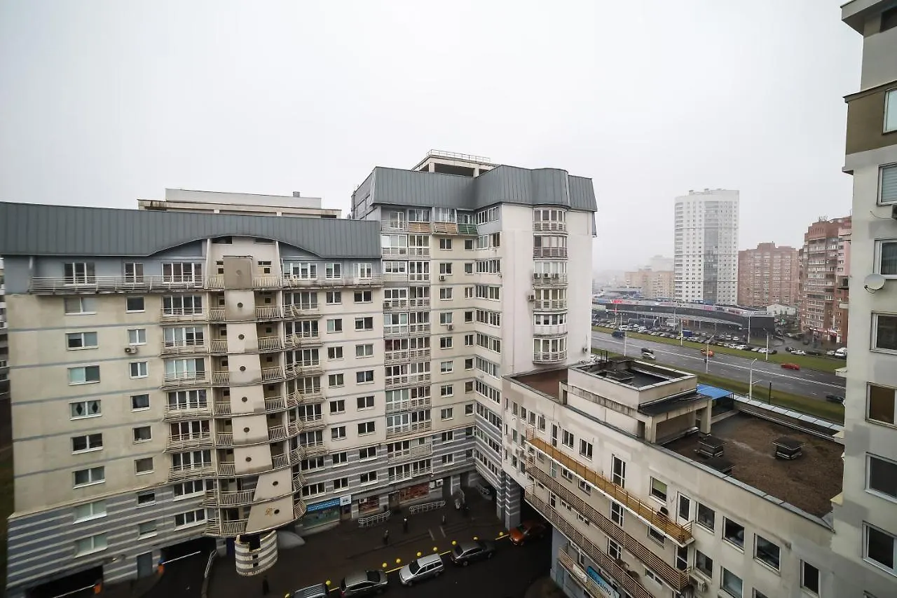Apartment Позитивненькая Квартирка