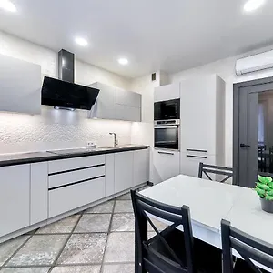 Roomer 31/2 Апартаменты